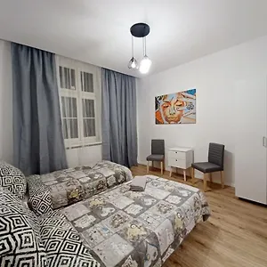 https://apartamenty-paderewskiego.krakowhotelspoland.com