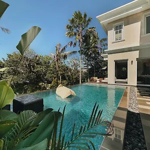 https://kula-kara-villas-uluwatu.ubudhotelsnow.com
