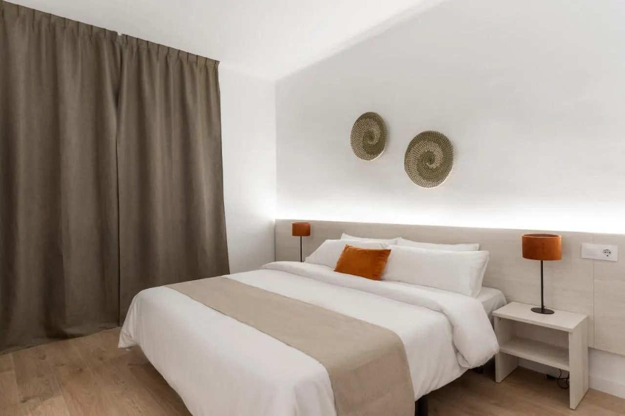 Apartamentos Venecia Lloret de Mar 0*,  Spanje